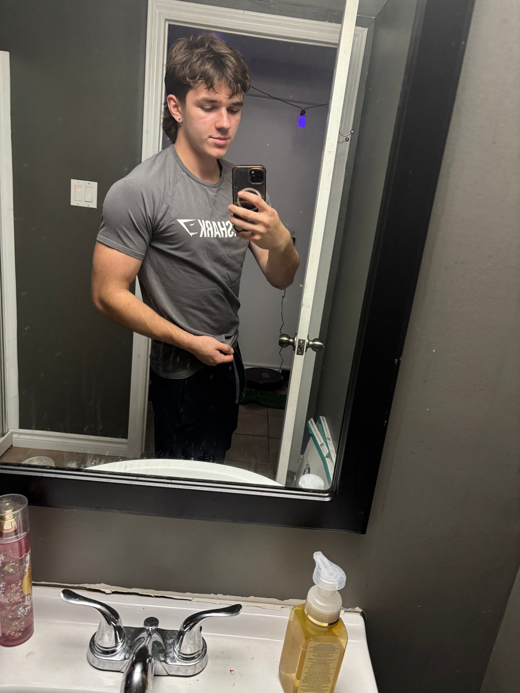 Grey Gymshark Short Sleeve Tee-Shirt